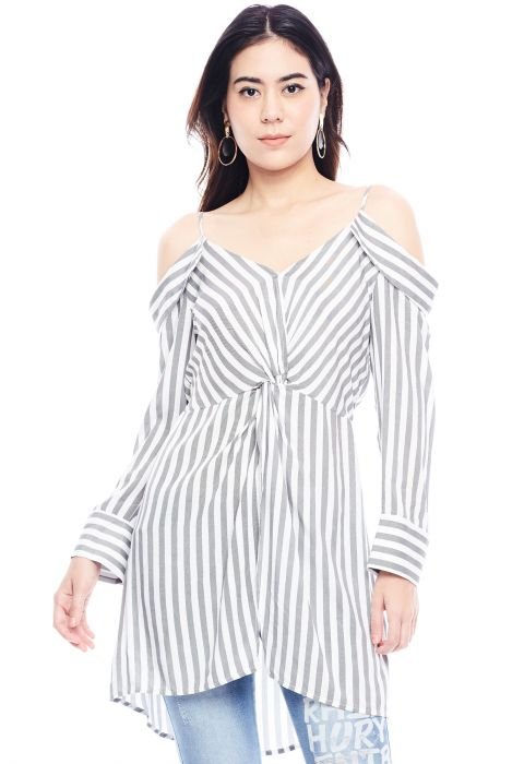 Off-shoulder top